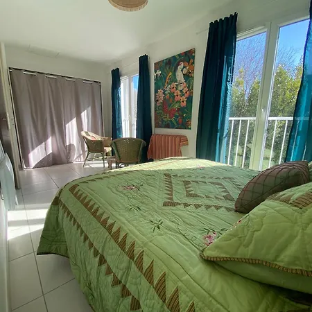 Maison 3 Chambres, Parking, Jardin, Climatisation